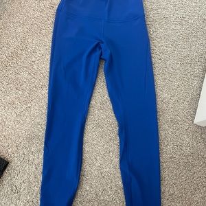 Wunder under royal blue legging